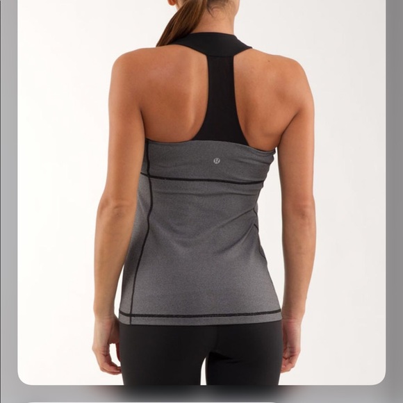 Lululemon scoop neck tank white and black striped - Picture 6 of 6